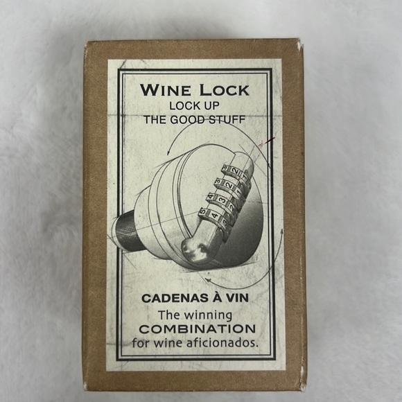 resortation hardware Other - NWT Wine Lock preserver a great gift